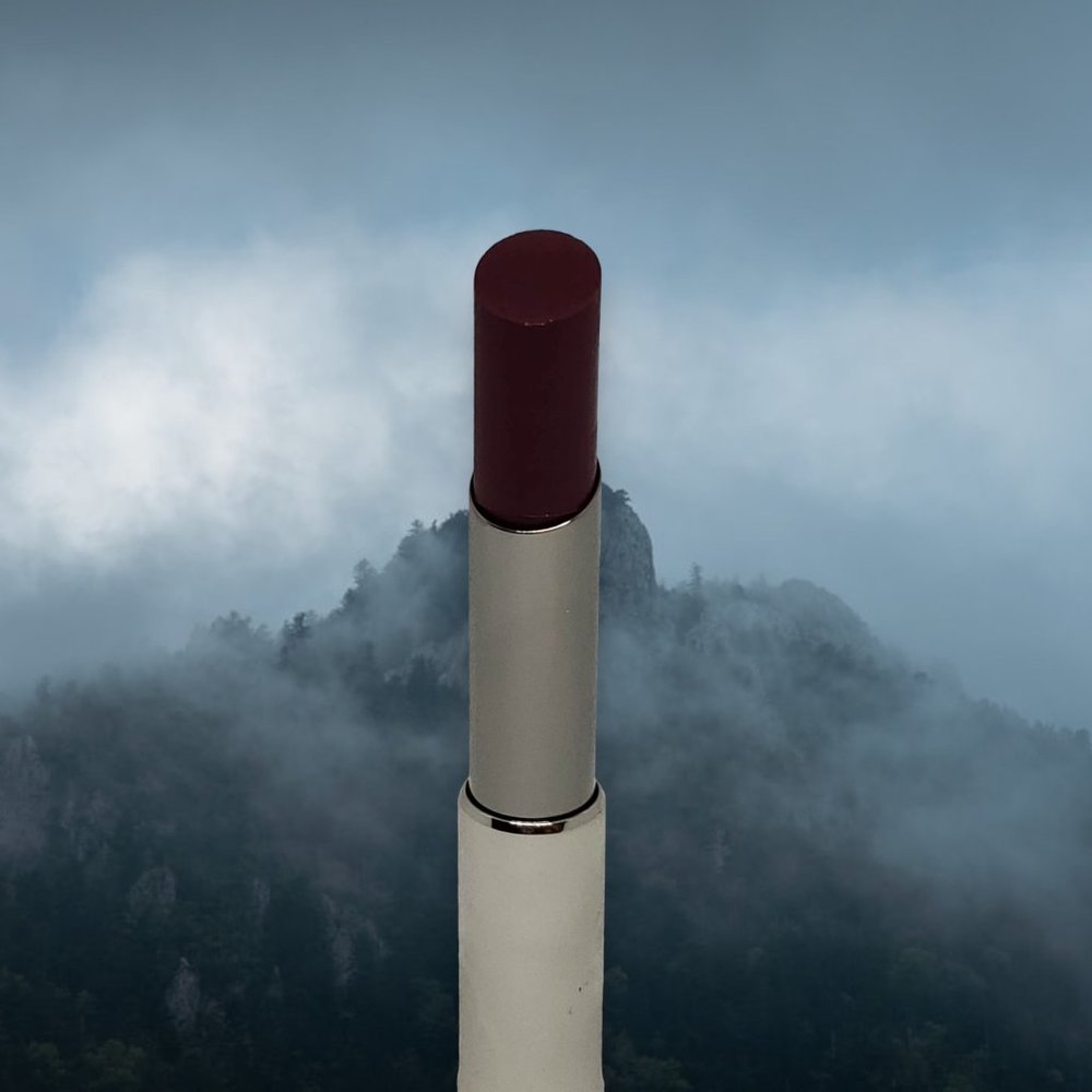Mystic Plum  True Dimensions Lipstick - Discontinued